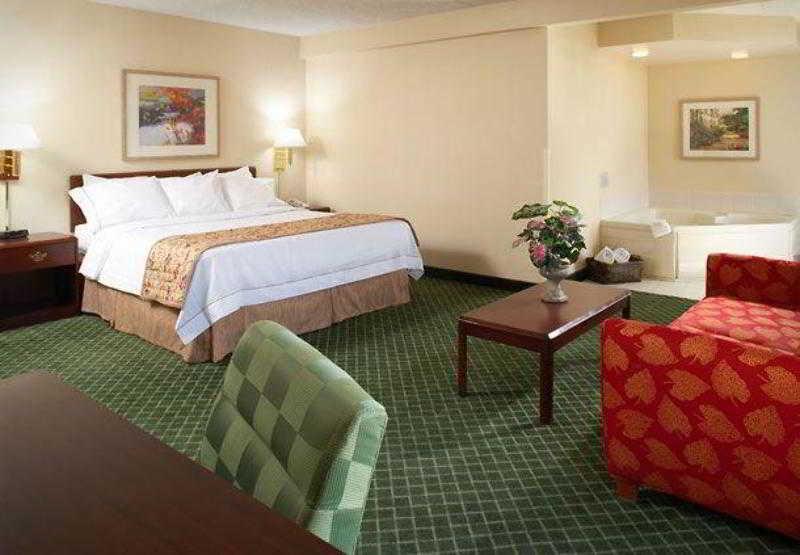 Fairfield Inn By Marriott East Rutherford Meadowlands Εξωτερικό φωτογραφία