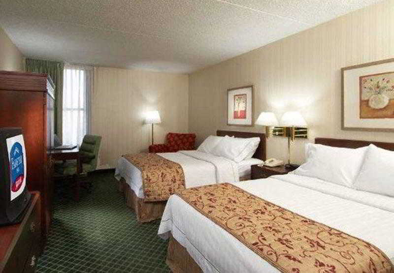 Fairfield Inn By Marriott East Rutherford Meadowlands Εξωτερικό φωτογραφία